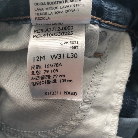 Levi’s high rise, straight jeans - Picture 5 of 5